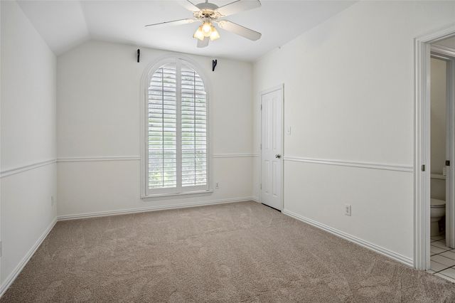703 Heatherglen Drive, Southlake, TX 76092