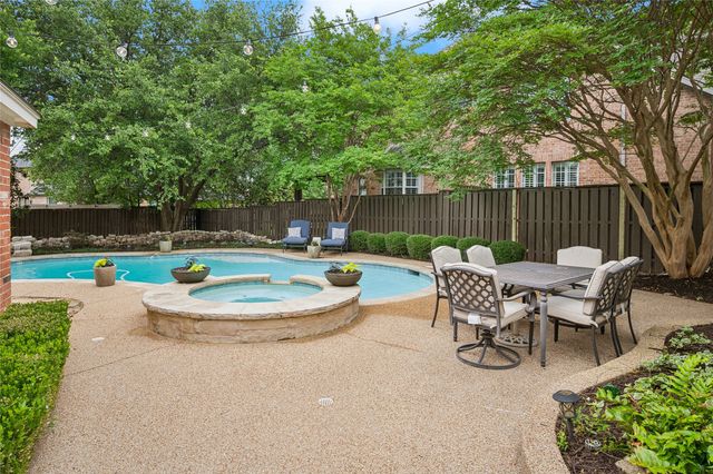 703 Heatherglen Drive, Southlake, TX 76092