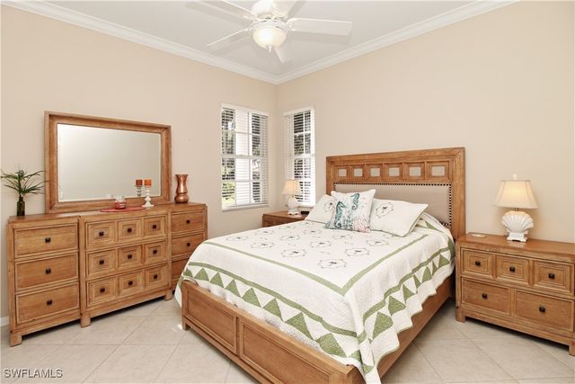 1901 Winding Oaks WAY, Naples, FL 34109