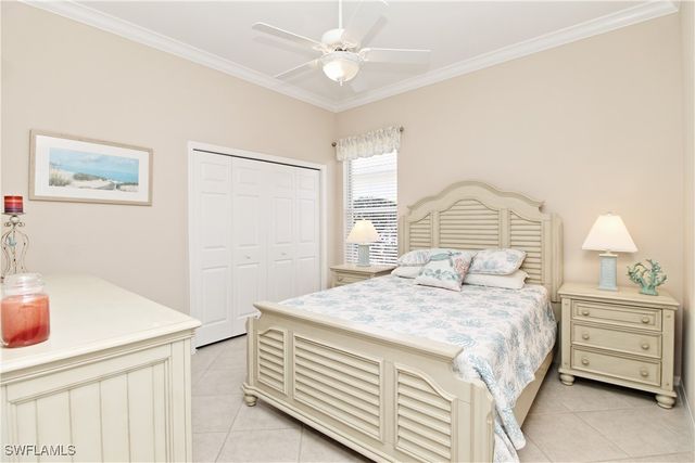 1901 Winding Oaks WAY, Naples, FL 34109