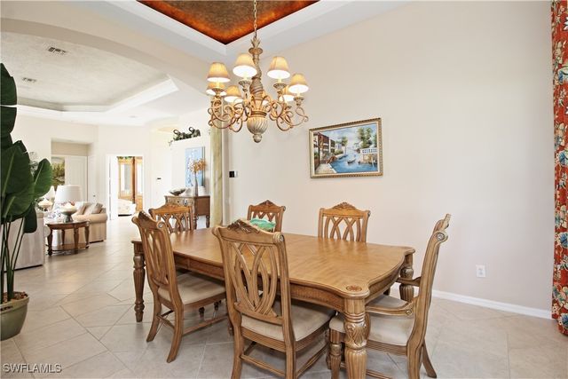 1901 Winding Oaks WAY, Naples, FL 34109