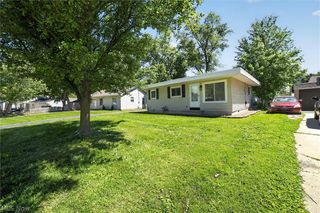 1239 E 332nd Street, Eastlake, OH 44095