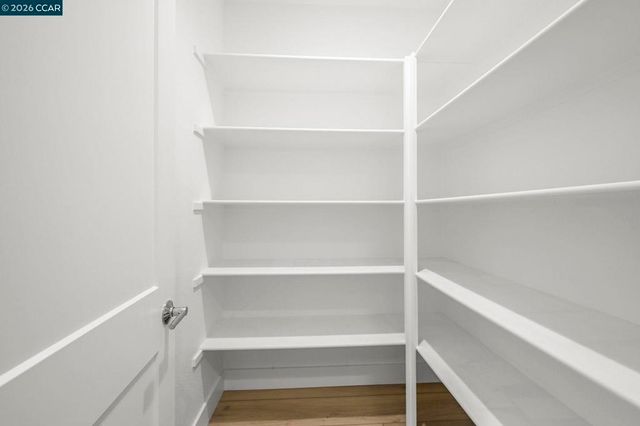 106 Southern Oak Dr, Pleasant Hill, CA 94523