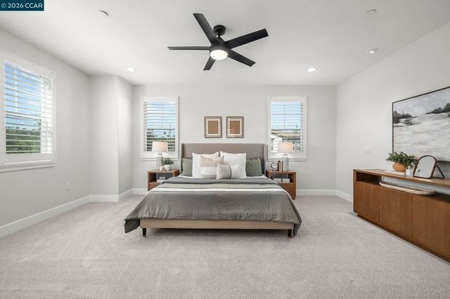 106 Southern Oak Dr, Pleasant Hill, CA 94523