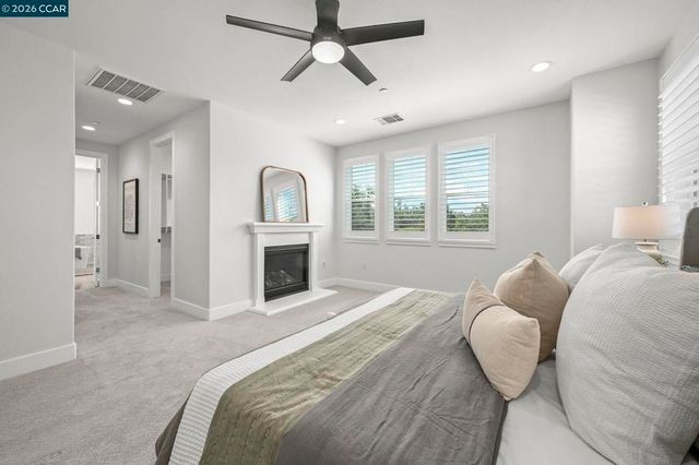 106 Southern Oak Dr, Pleasant Hill, CA 94523