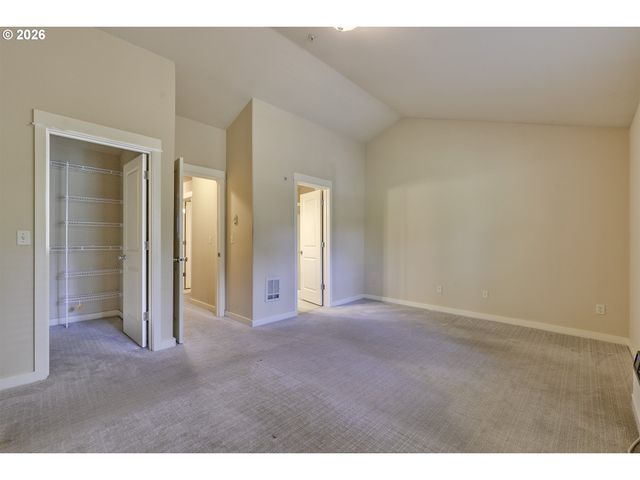 1923 Ne 50TH Way, Hillsboro, OR 97124