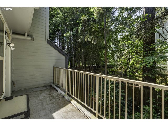 1923 Ne 50TH Way, Hillsboro, OR 97124