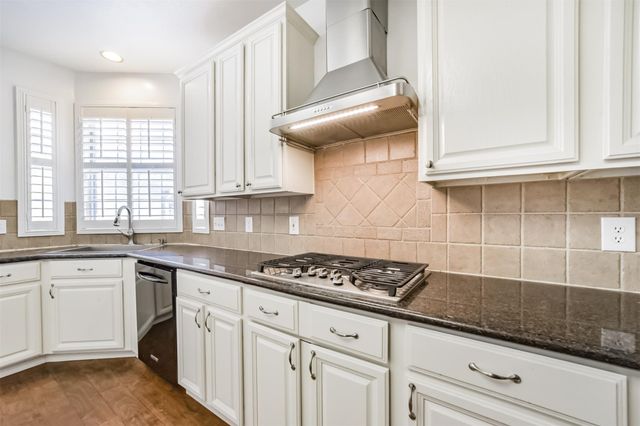 7906 Scenic Canyon Lane, Houston, TX 77095