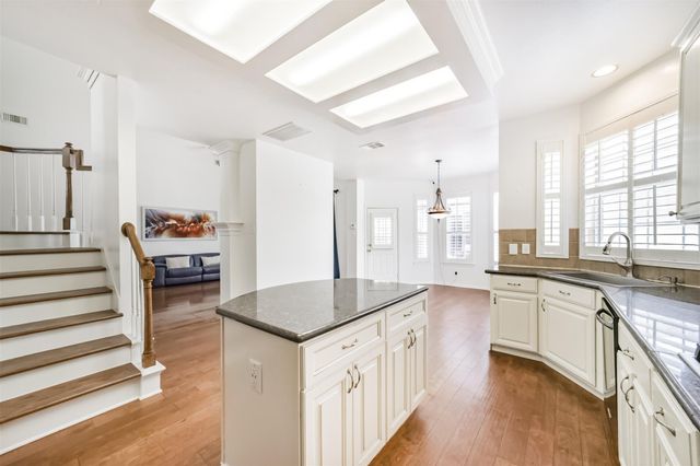 7906 Scenic Canyon Lane, Houston, TX 77095