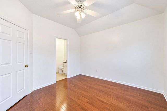 7906 Scenic Canyon Lane, Houston, TX 77095