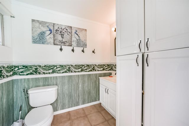 7906 Scenic Canyon Lane, Houston, TX 77095
