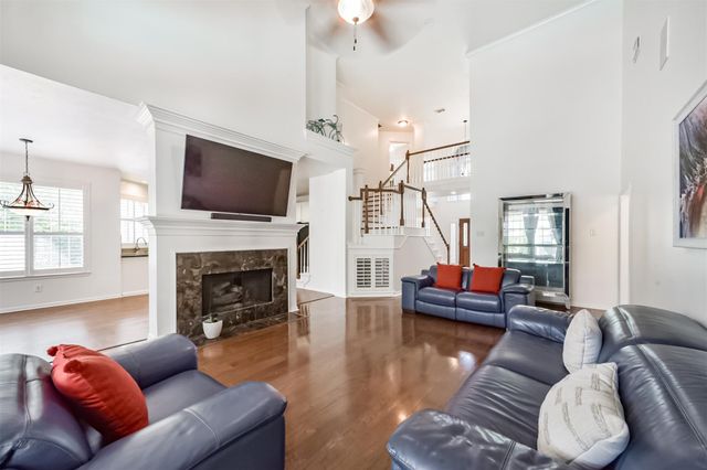 7906 Scenic Canyon Lane, Houston, TX 77095