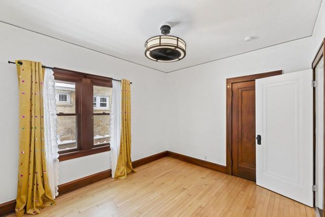 2356 N 66th STREET, Wauwatosa, WI 53213