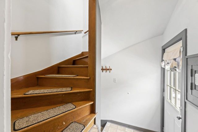 2356 N 66th STREET, Wauwatosa, WI 53213