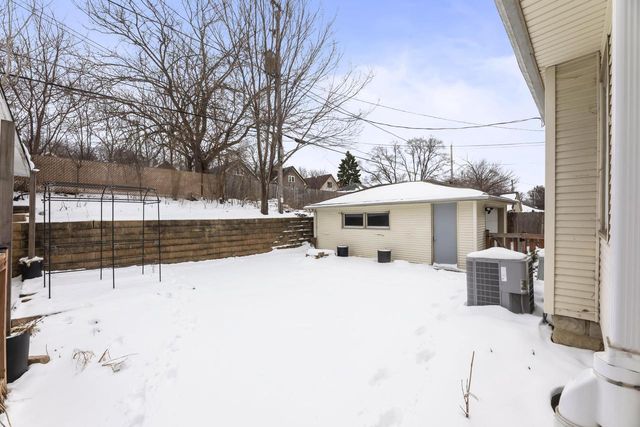 2356 N 66th STREET, Wauwatosa, WI 53213