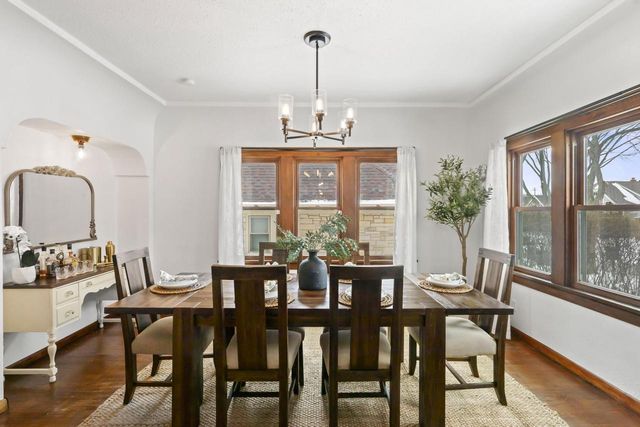 2356 N 66th STREET, Wauwatosa, WI 53213