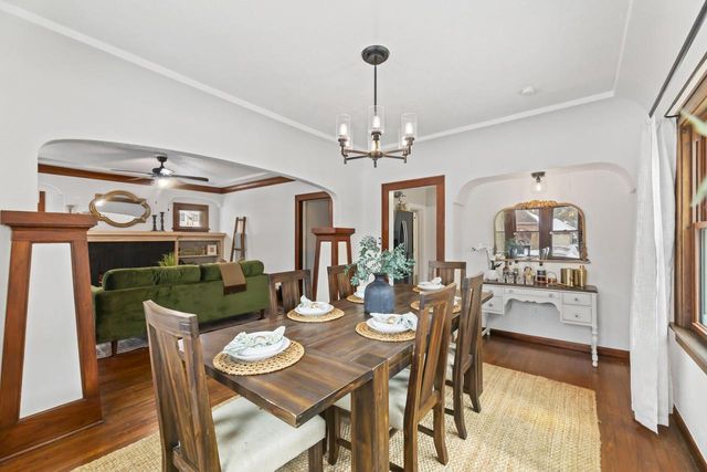 2356 N 66th STREET, Wauwatosa, WI 53213