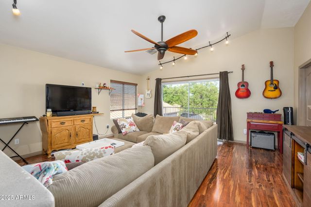 1723 E PONTIAC Drive, Phoenix, AZ 85024