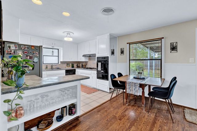 3900 Caddo Trail, Lake Worth, TX 76135