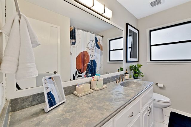 3900 Caddo Trail, Lake Worth, TX 76135