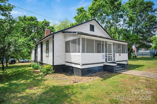 514 S Martin Street, Shelby, NC 28150