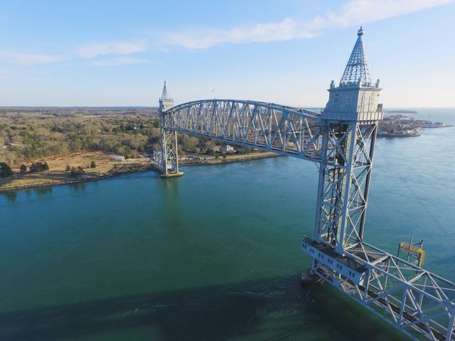 46 Holt Road A, Buzzards Bay, MA 02532