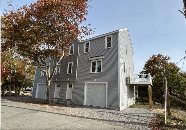 46 Holt Road A, Buzzards Bay, MA 02532