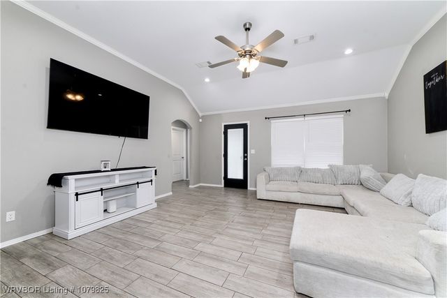 138 Stone Drive, Roland, OK 74954