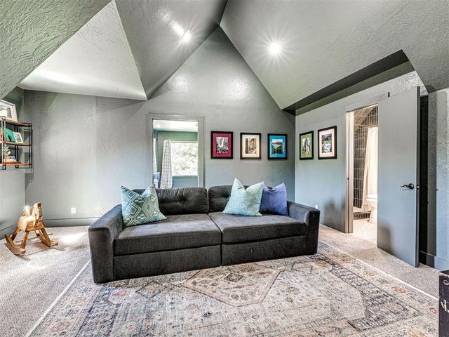 2113 Highlands Landing, Edmond, OK 73013