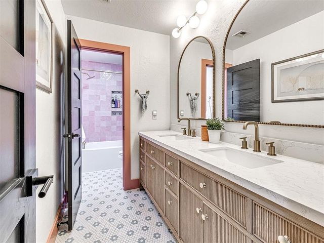 2113 Highlands Landing, Edmond, OK 73013