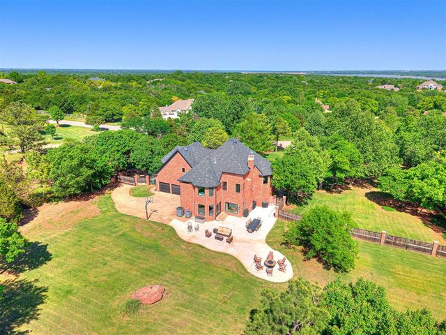 2113 Highlands Landing, Edmond, OK 73013