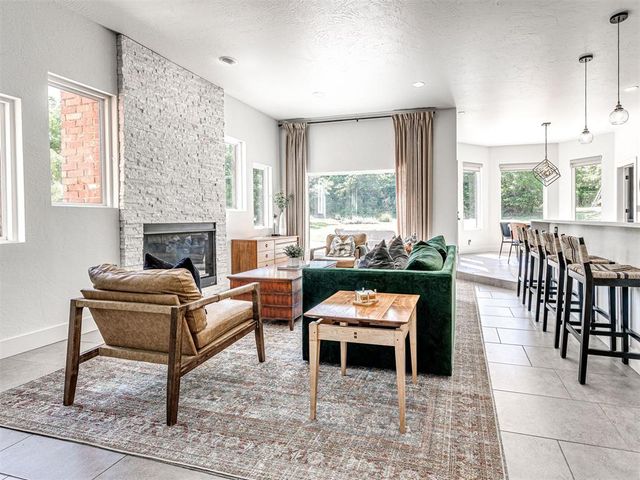 2113 Highlands Landing, Edmond, OK 73013