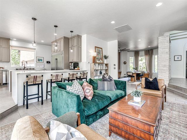 2113 Highlands Landing, Edmond, OK 73013