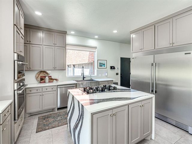 2113 Highlands Landing, Edmond, OK 73013