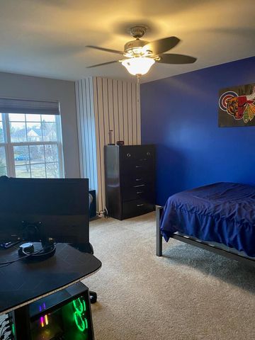 3032 Long Common Parkway, Elgin, IL 60124