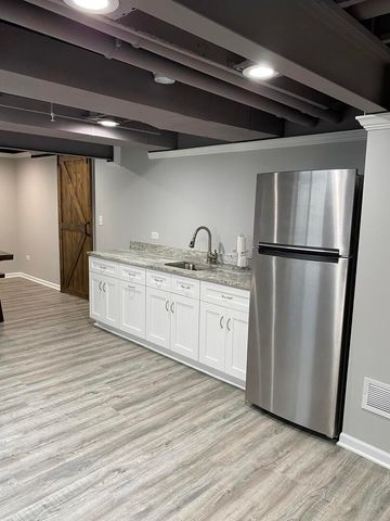 3032 Long Common Parkway, Elgin, IL 60124