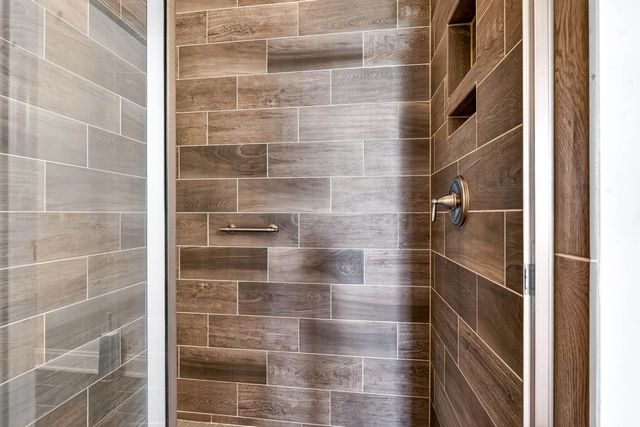 385 Castaway Key Dr., Pawleys Island, SC 29585