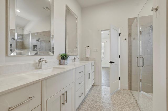 21814 Bluejay BLVD, Lago Vista, TX 78645