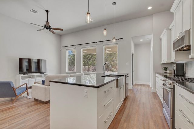 21814 Bluejay BLVD, Lago Vista, TX 78645