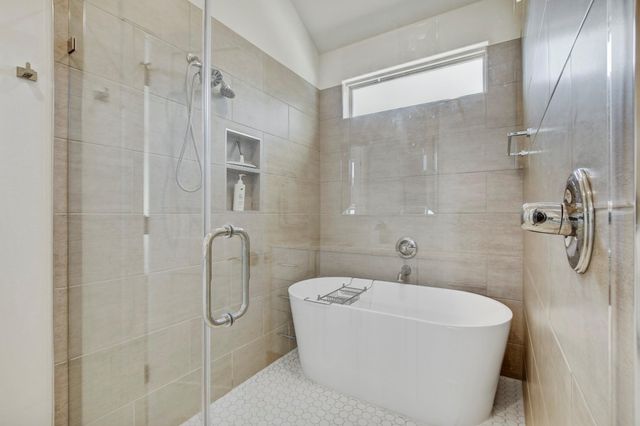 21814 Bluejay BLVD, Lago Vista, TX 78645