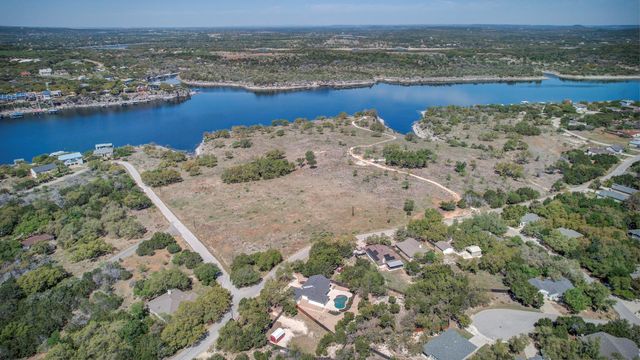 21814 Bluejay BLVD, Lago Vista, TX 78645
