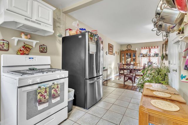 6187 Cleveland Street, Merrillville, IN 46410