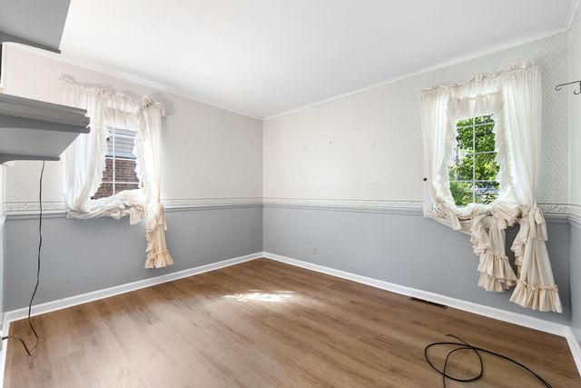 17606 N Burnham Avenue, Lansing, IL 60438
