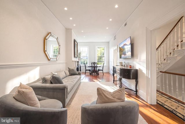 319 C ST SE, Washington, DC 20003