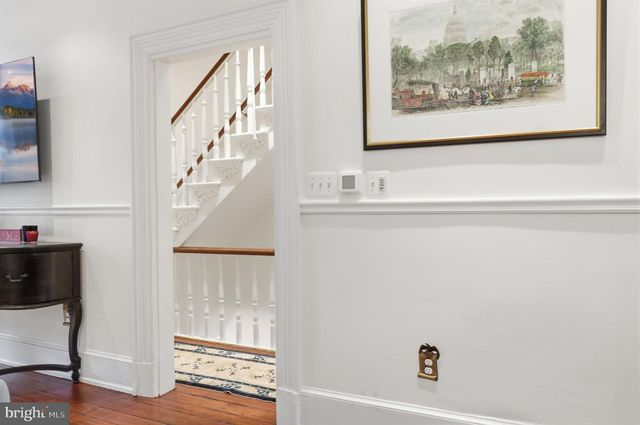 319 C ST SE, Washington, DC 20003