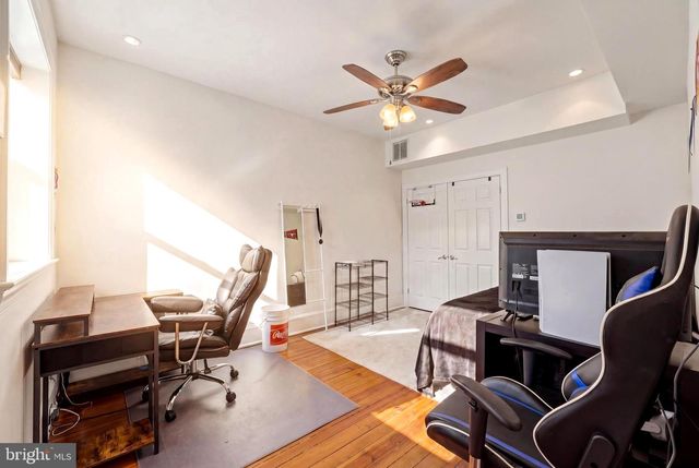 319 C ST SE, Washington, DC 20003