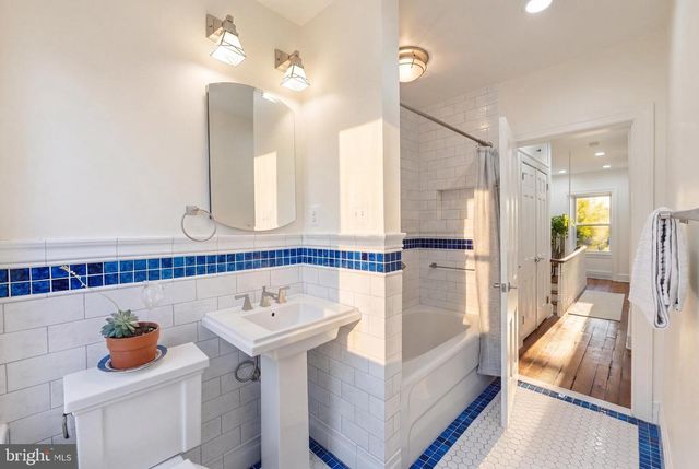 319 C ST SE, Washington, DC 20003