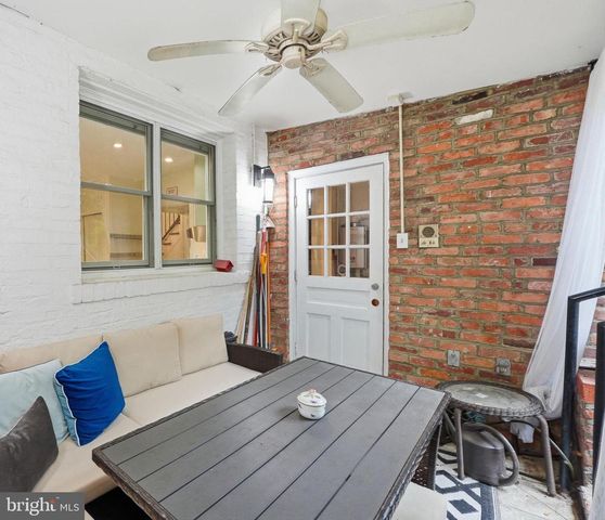 319 C ST SE, Washington, DC 20003