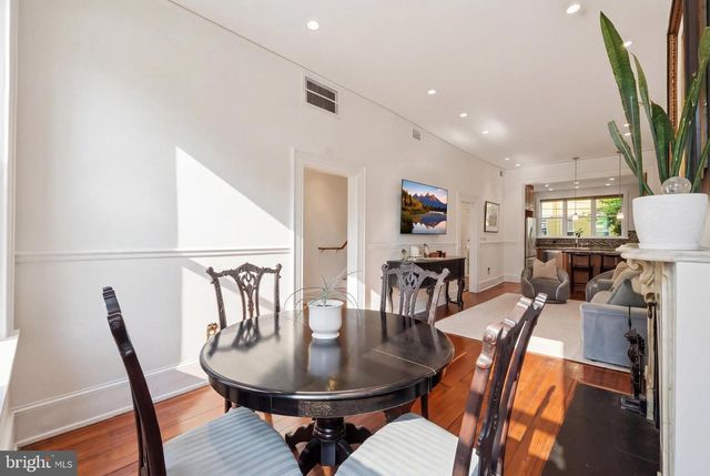 319 C ST SE, Washington, DC 20003