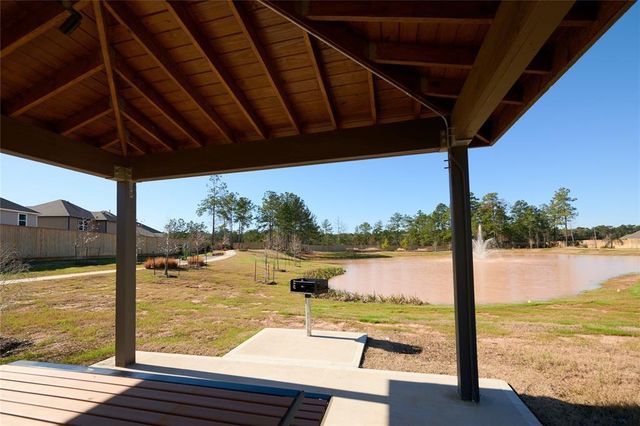 2584 Westslope Drive, Conroe, TX 77384